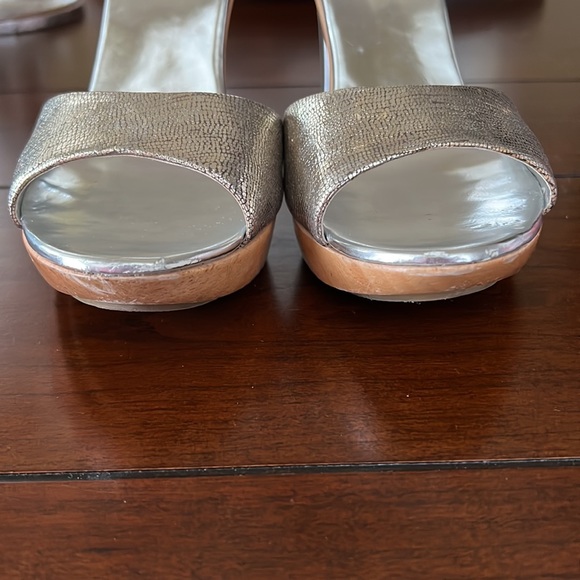 Marciano Silver Stiletto Heel with Wood Platform Textured Metallic Leather Mule - Picture 11 of 11